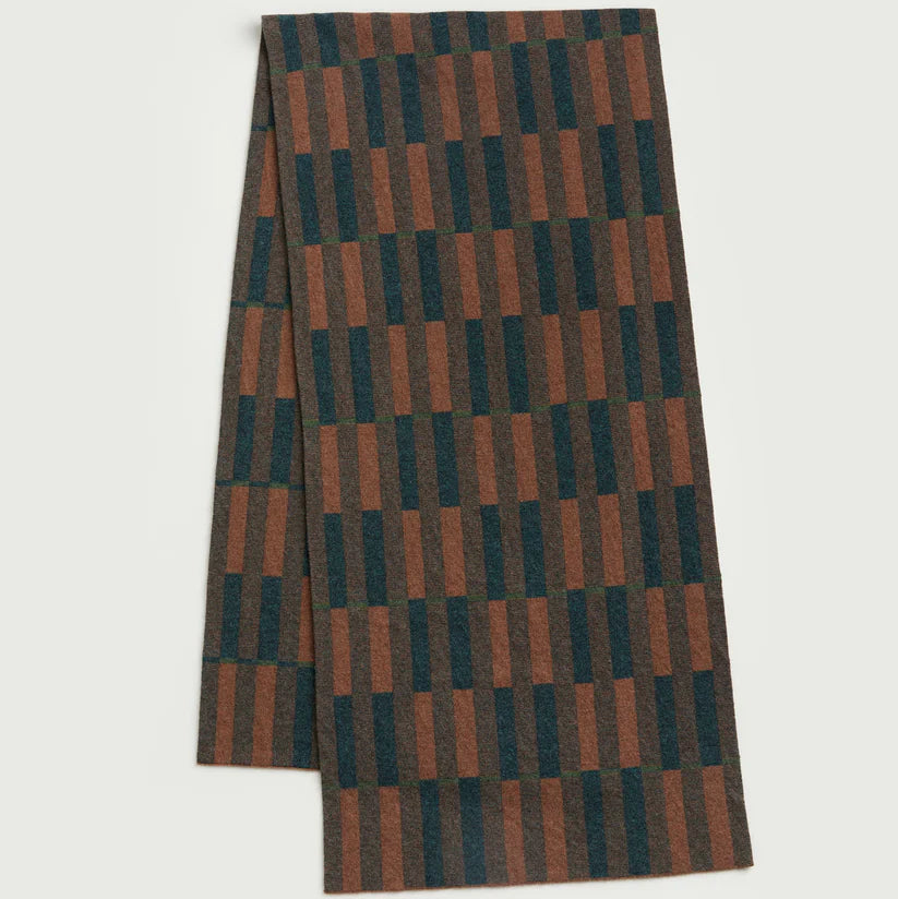 Garden Blanket Scarf - Hazelnut & Ink