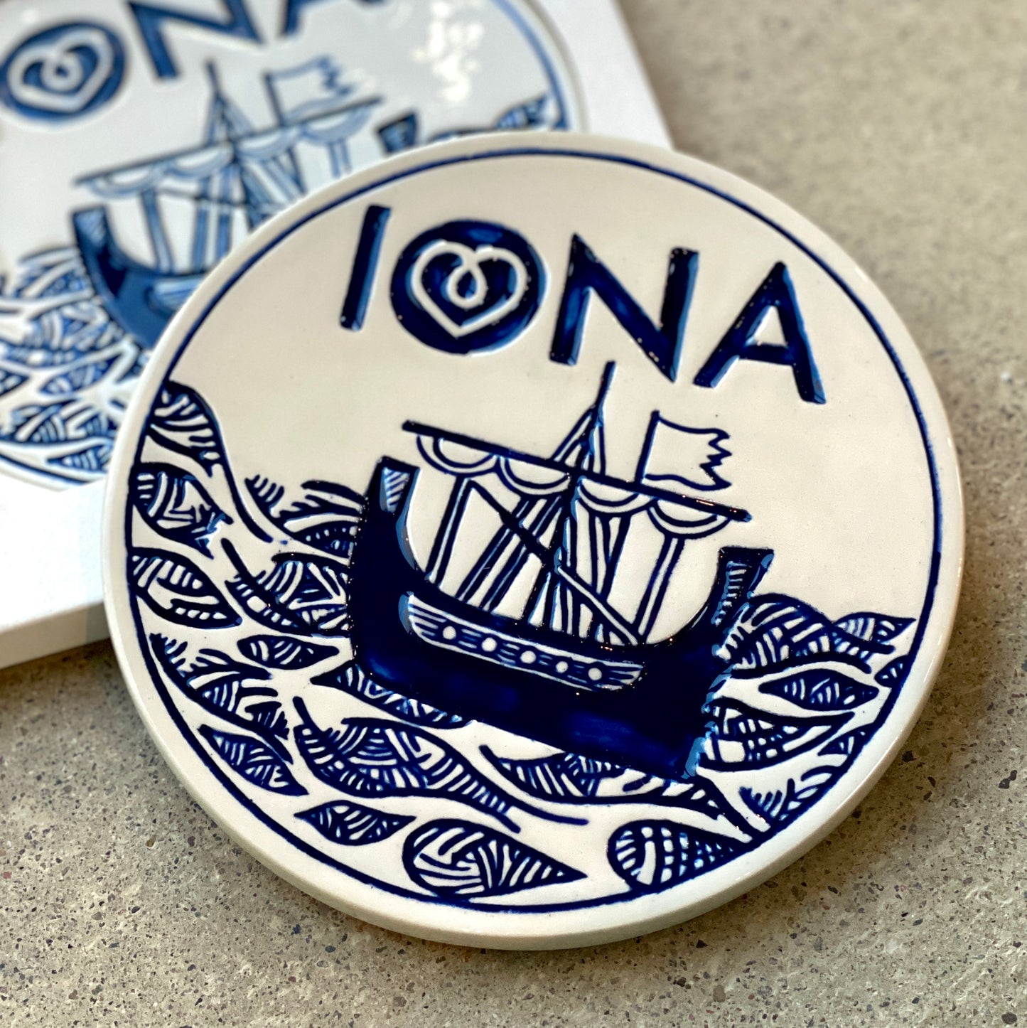 Iona Teapot Stand