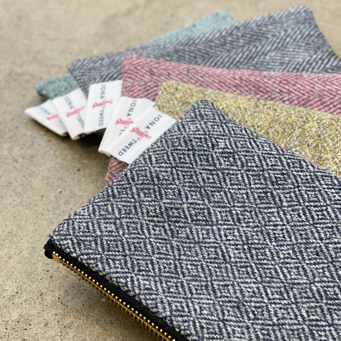 Iona Tweed Coin Purse - Small