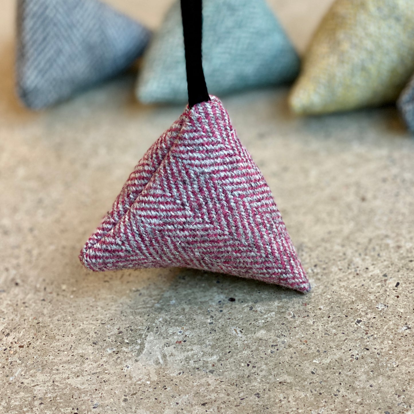 Iona Tweed Lavender Bag