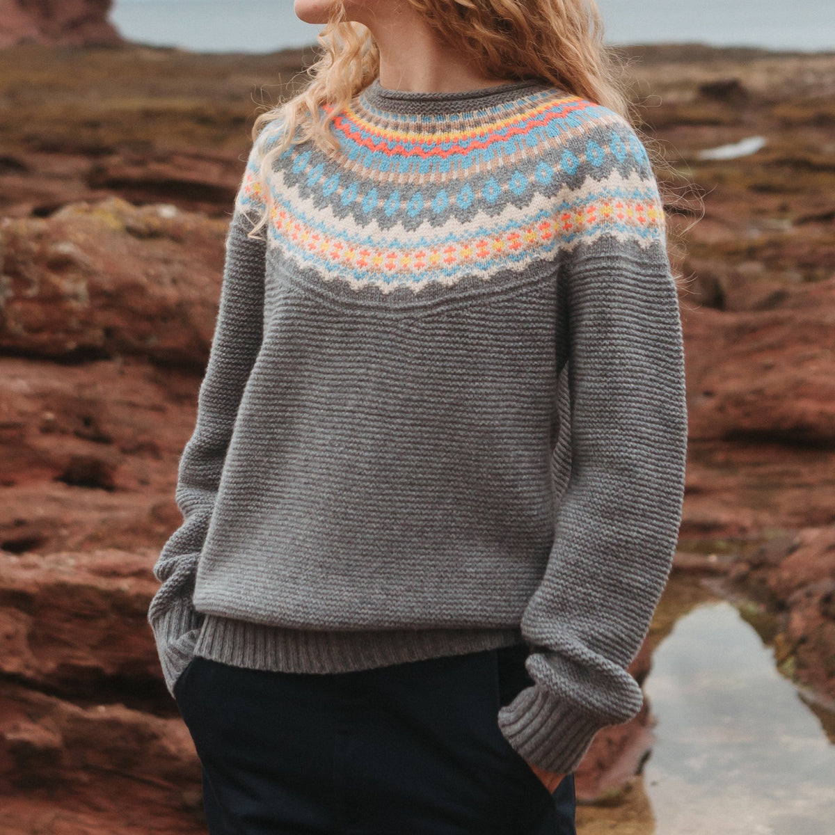 Stoneybrek Sweater - Charm