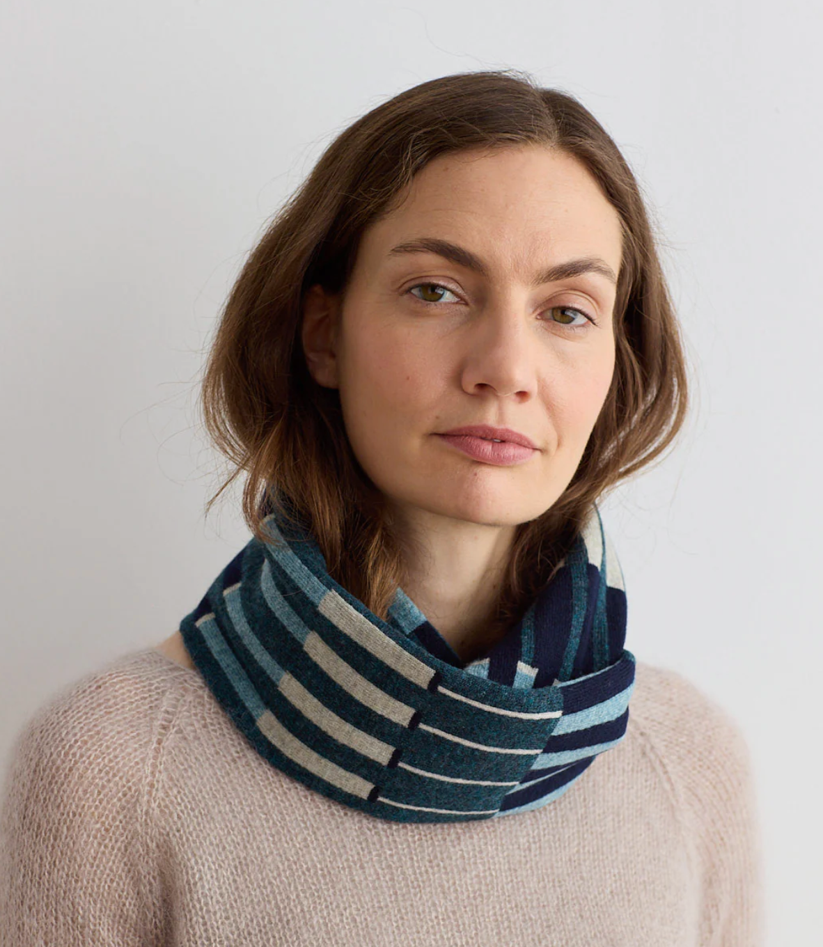 Harbour Circle Scarf - Navy & Ink