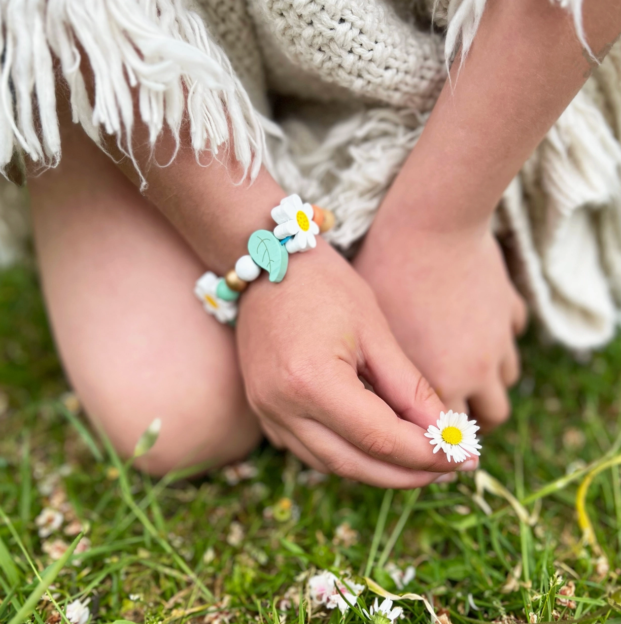 Daisy Bracelet Kit