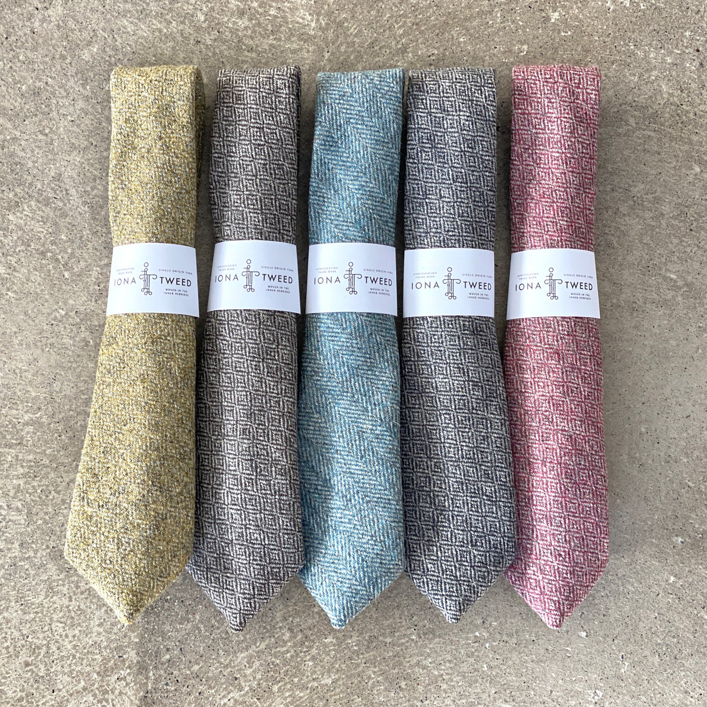 Iona Tweed Tie