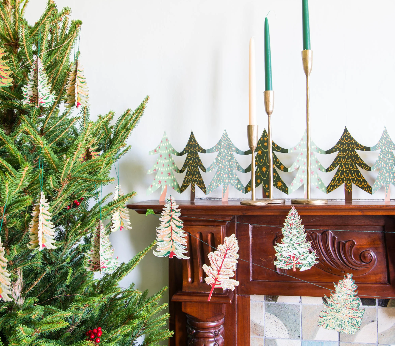 Christmas Tree Concertina Garland