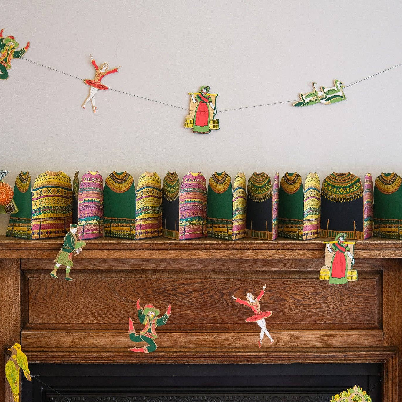 Fairisle Sweaters Concertina Garland