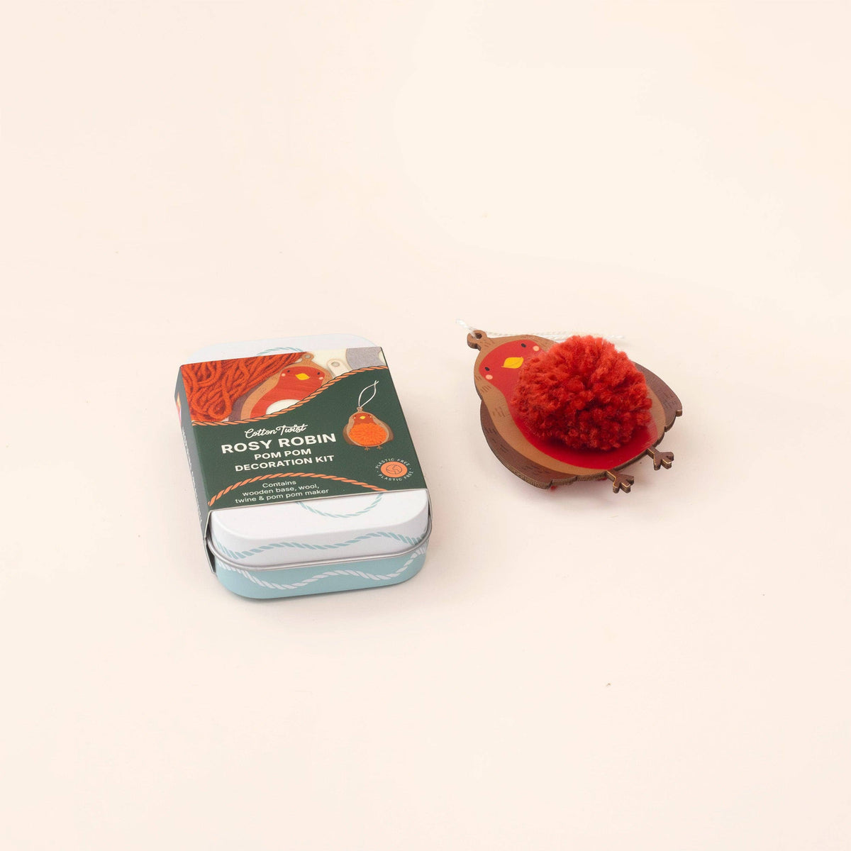 Pom Pom Robin Decoration Kit