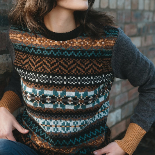 Stobo Graffiti Sweater - Birlie