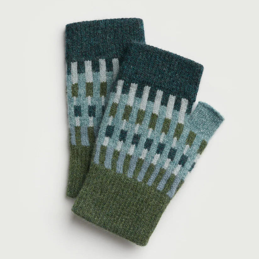 Harbour Fingerless Mitts - Pine, North Sea and Haar