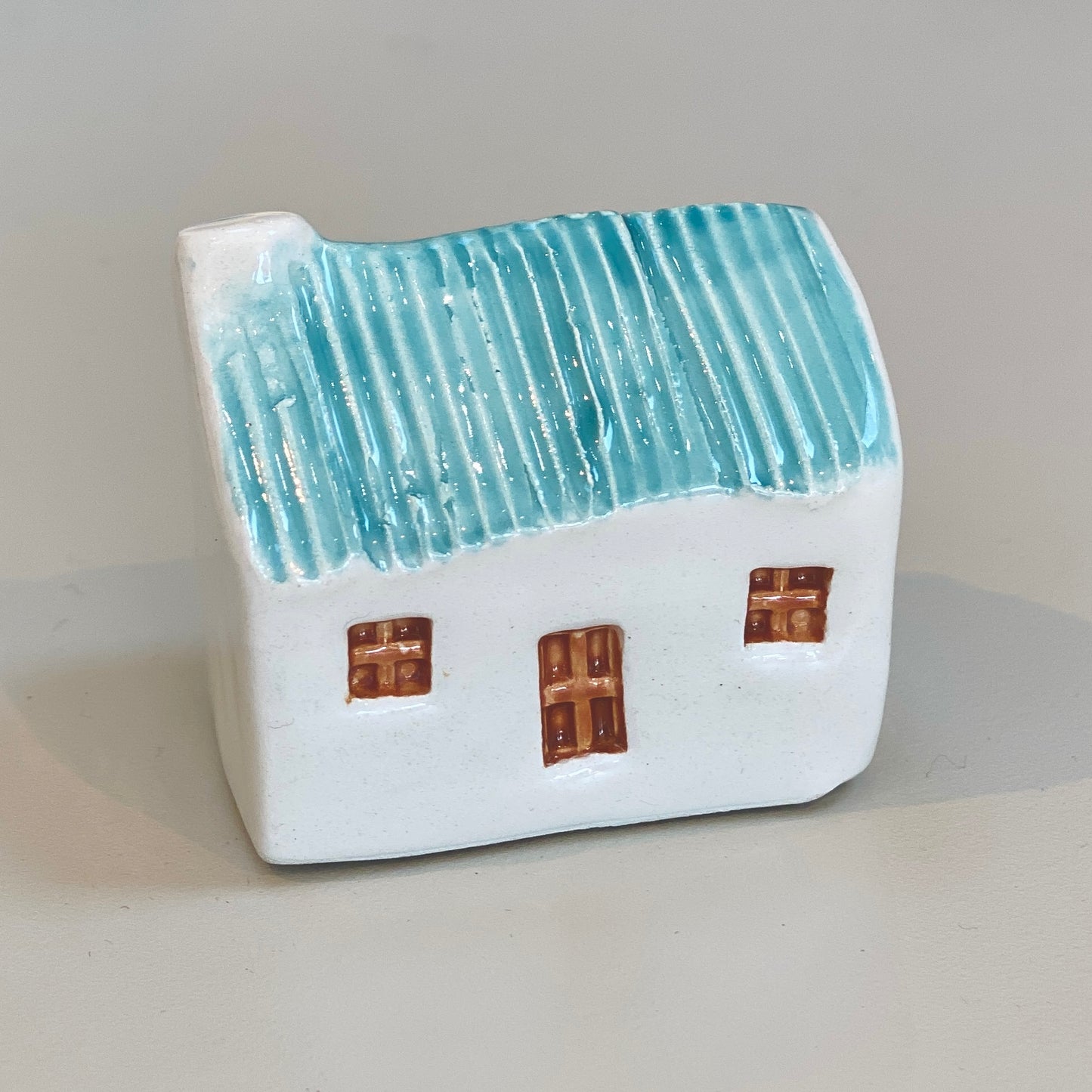 Wee Bothies - Tin Roof