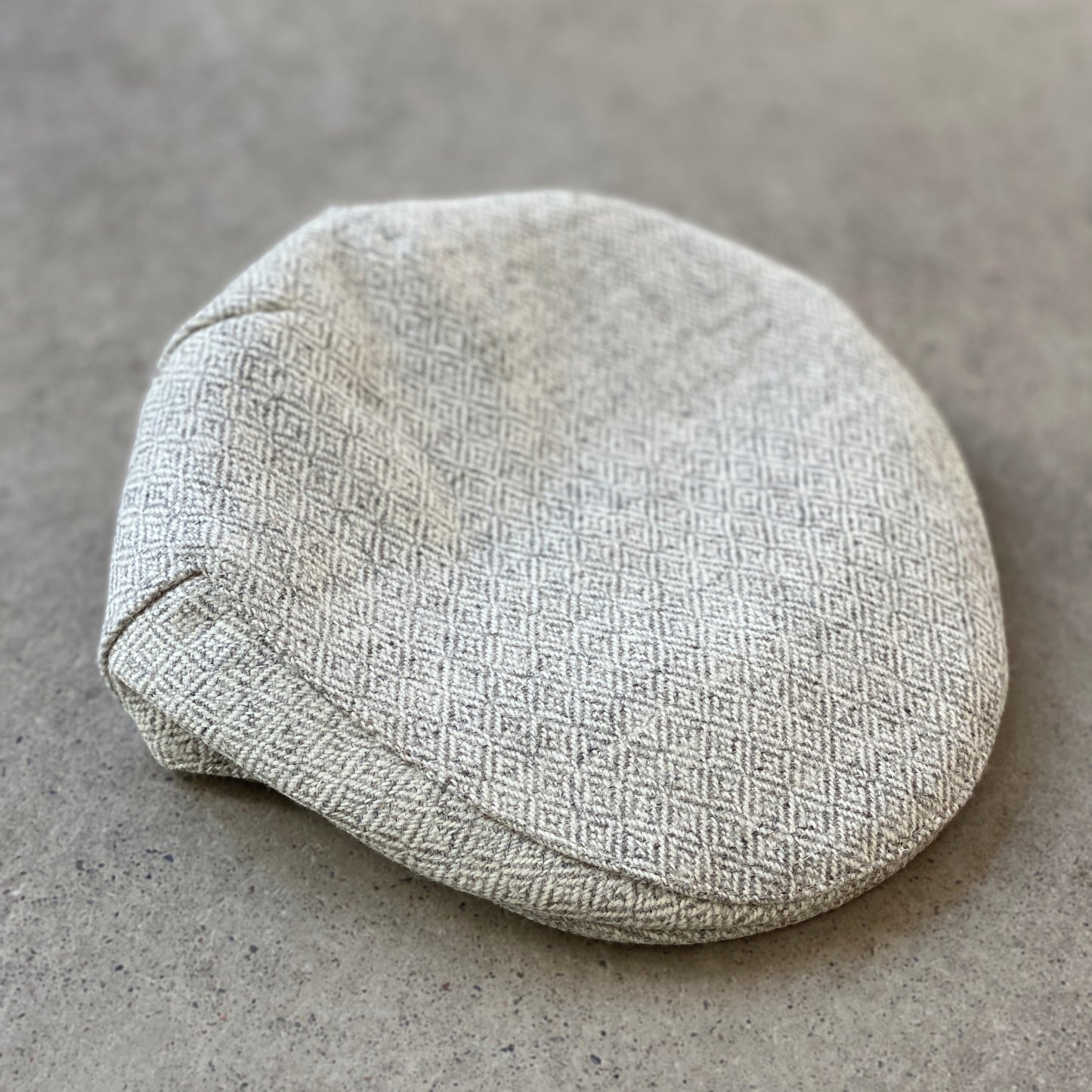 Iona Tweed Bunnet - Silver Diamond Twill