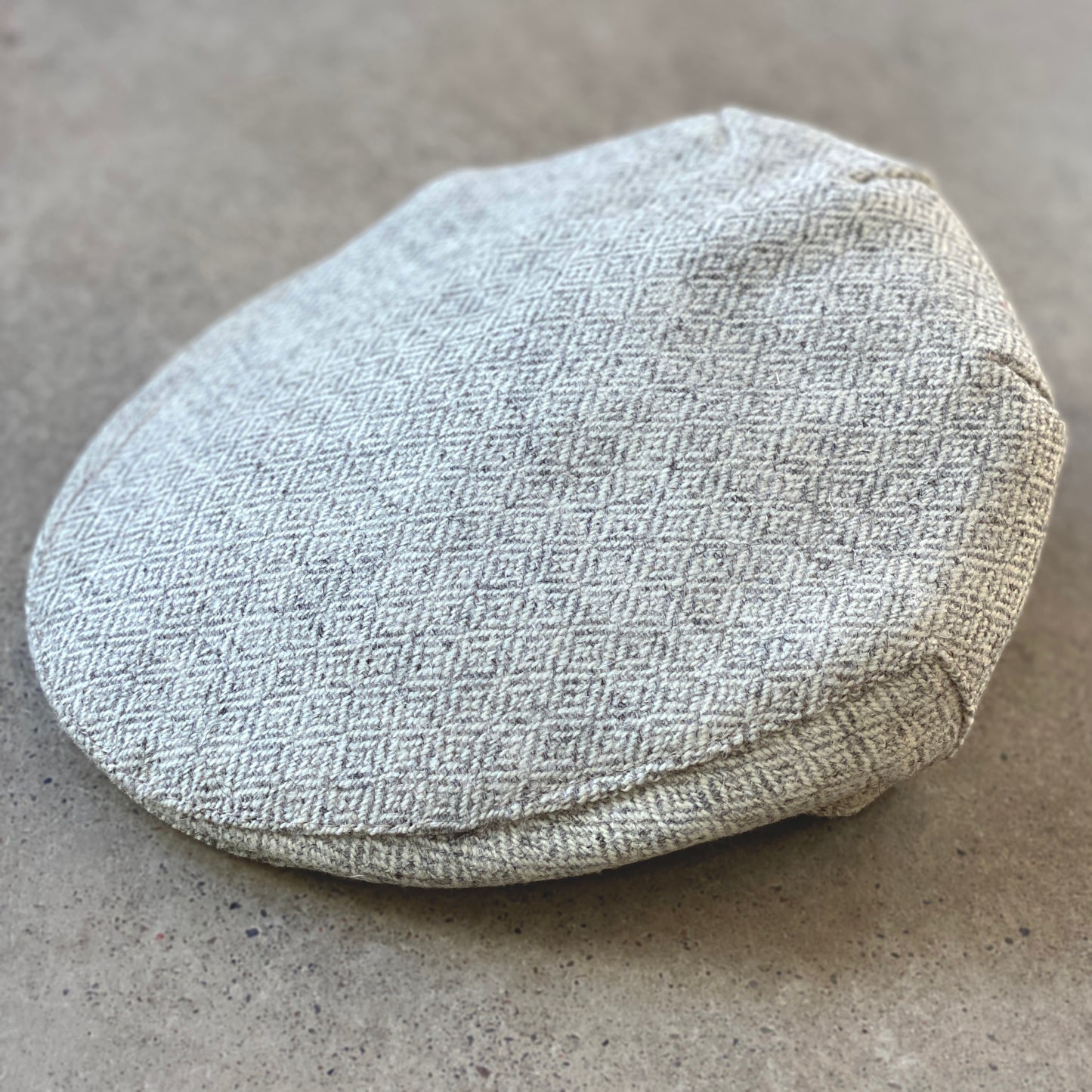 Iona Tweed Bunnet - Silver Diamond Twill