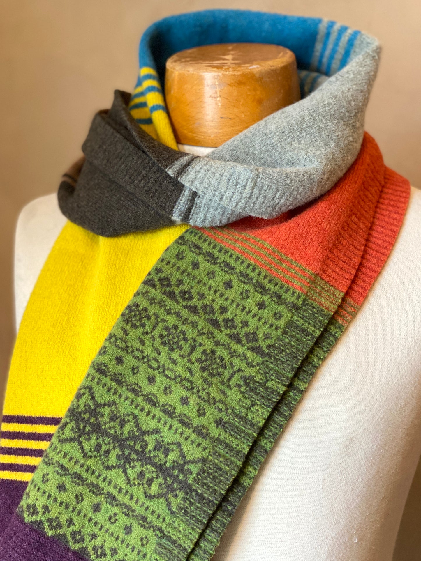Alloa Stripe Scarf - October
