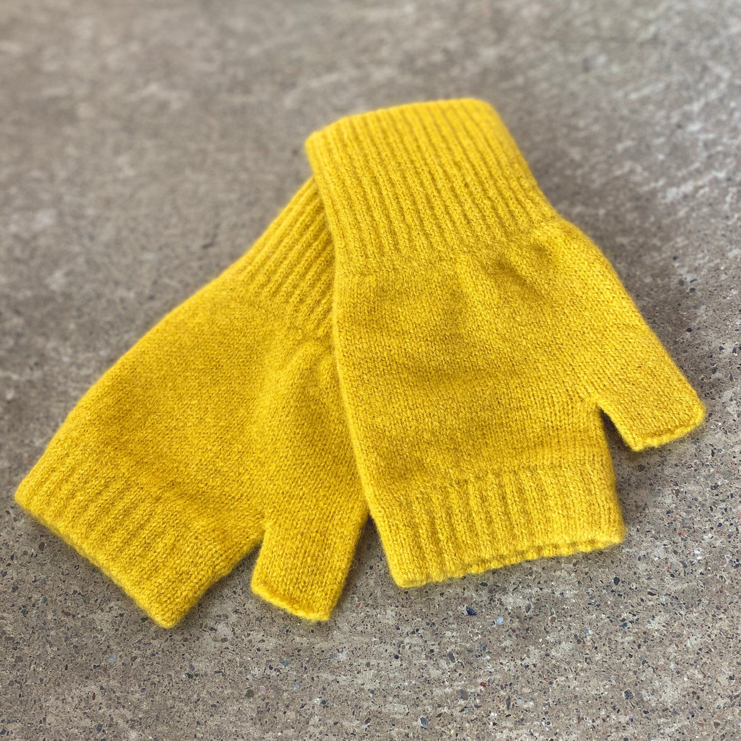 Lambswool Fingerless Mittens