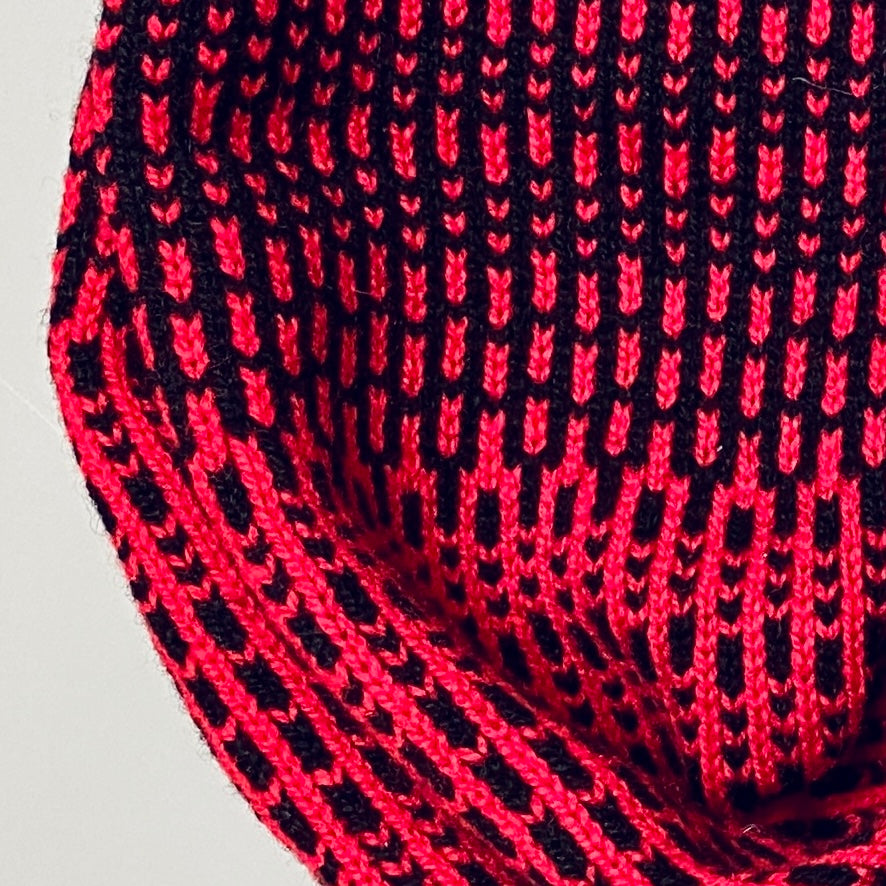 Iona Morse Code, Short Cowl