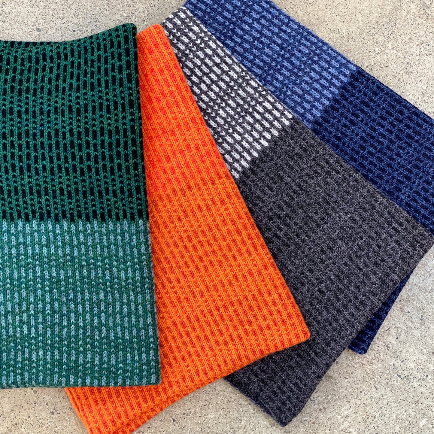 Iona Morse Code, Short Cowl