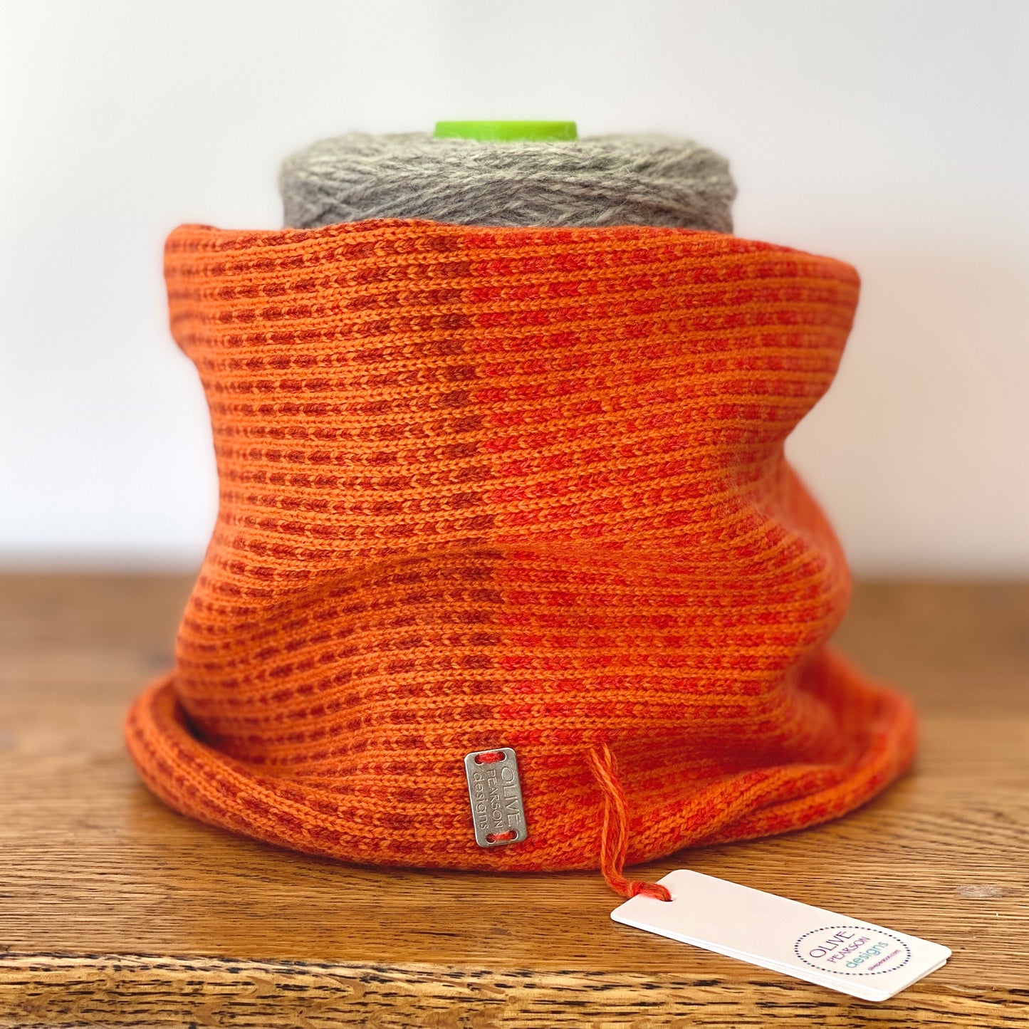 Iona Morse Code, Short Cowl