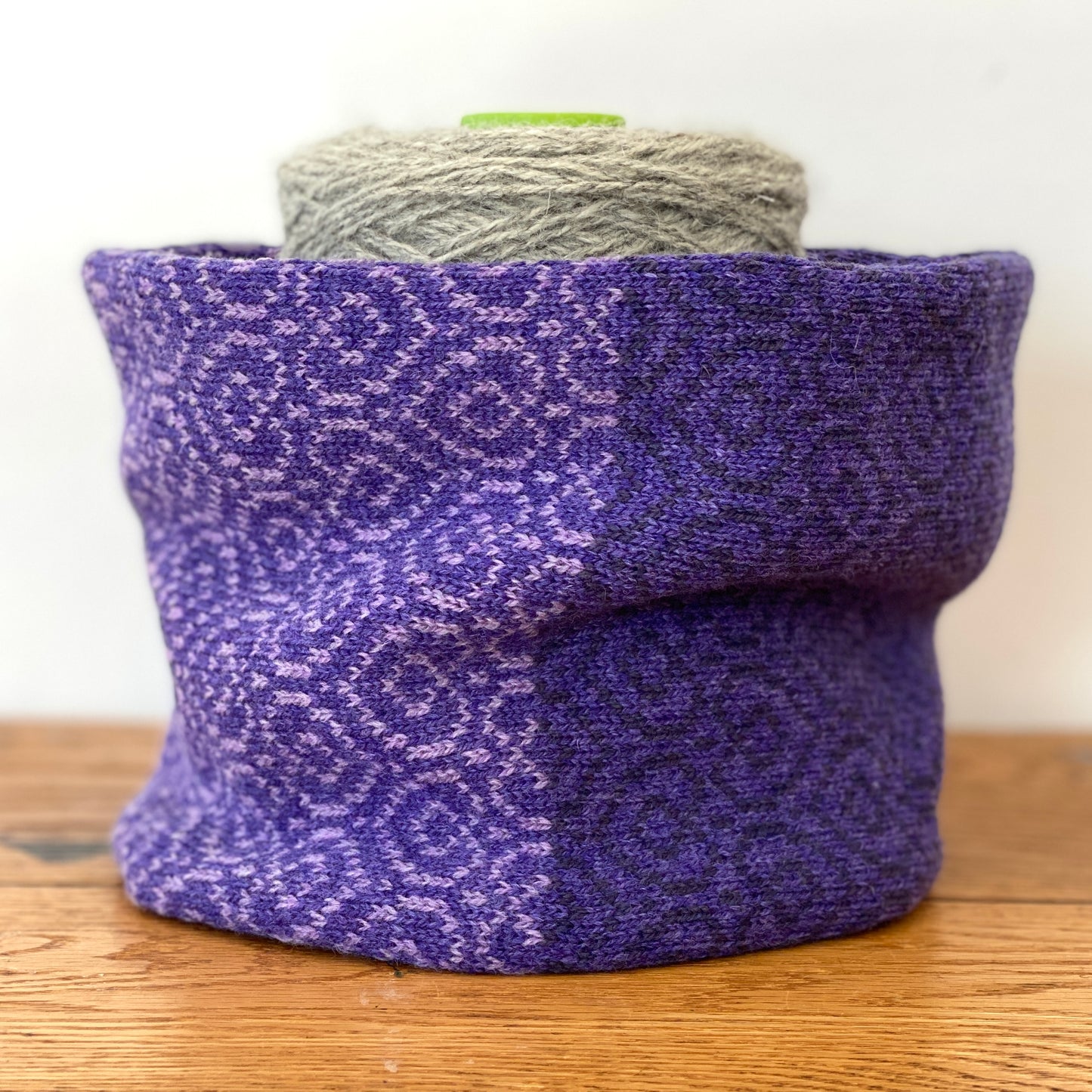 Iona Craft Shop, Short Cowl