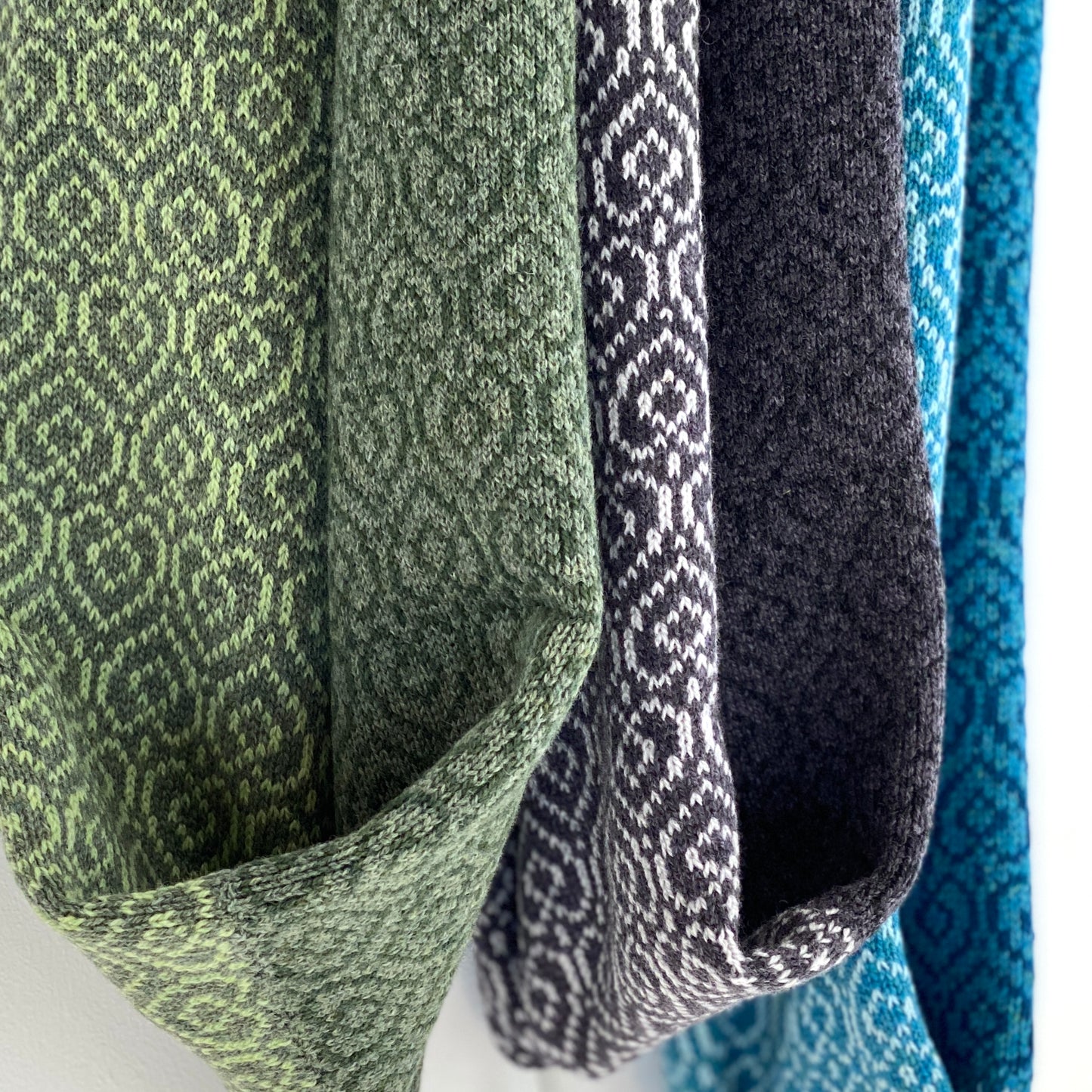 Iona Craft Shop, Long Cowl