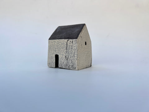 Larger Croft House - White IV