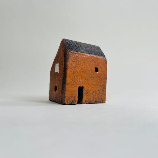 Large Croft House - Orange