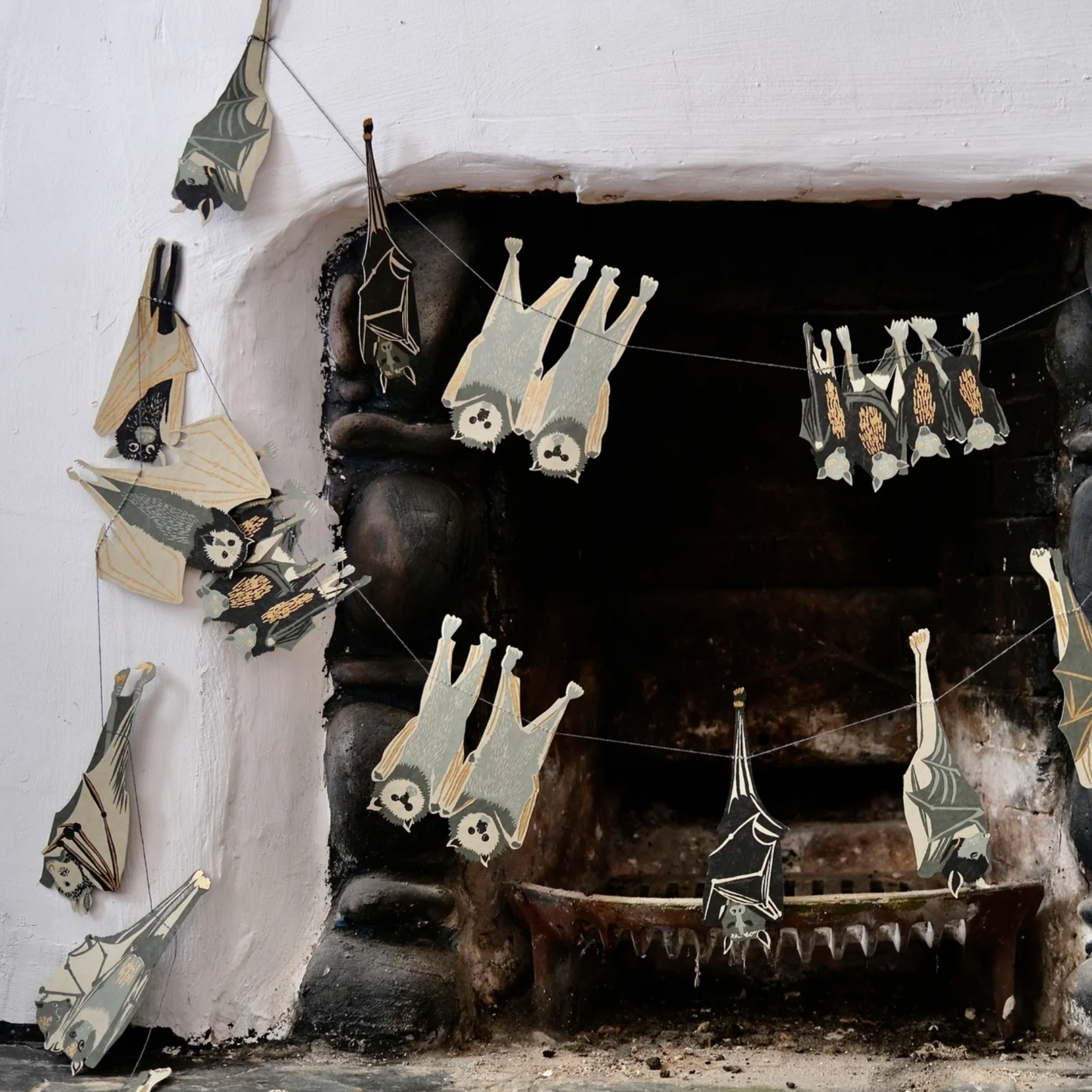 Bat Garland