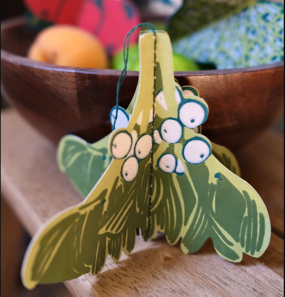 Winter Foliage Paper Decorations