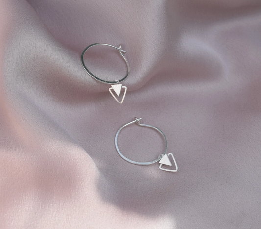 Double Triangle Hoops