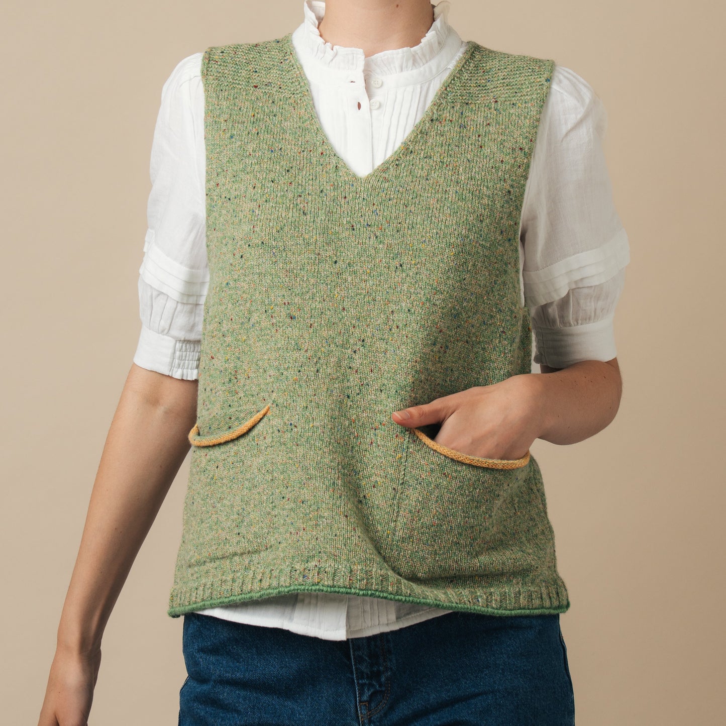 Tweed Nep Vest - Reed