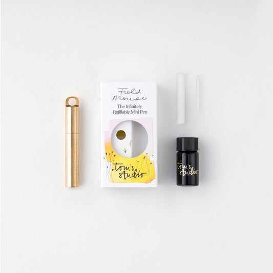 The Field Mouse – refillable travel pen: Brass