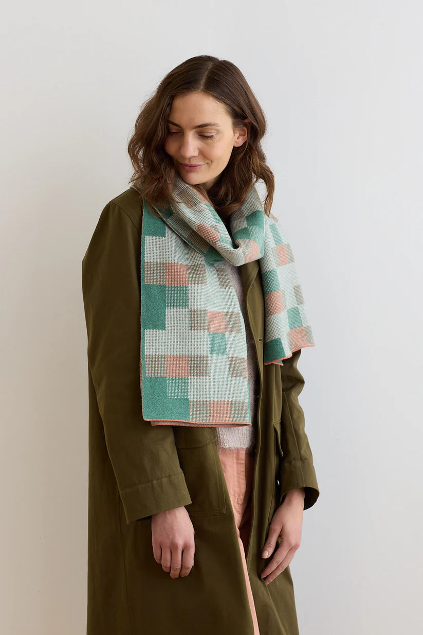 Faro Scarf - Willow & Rosehip